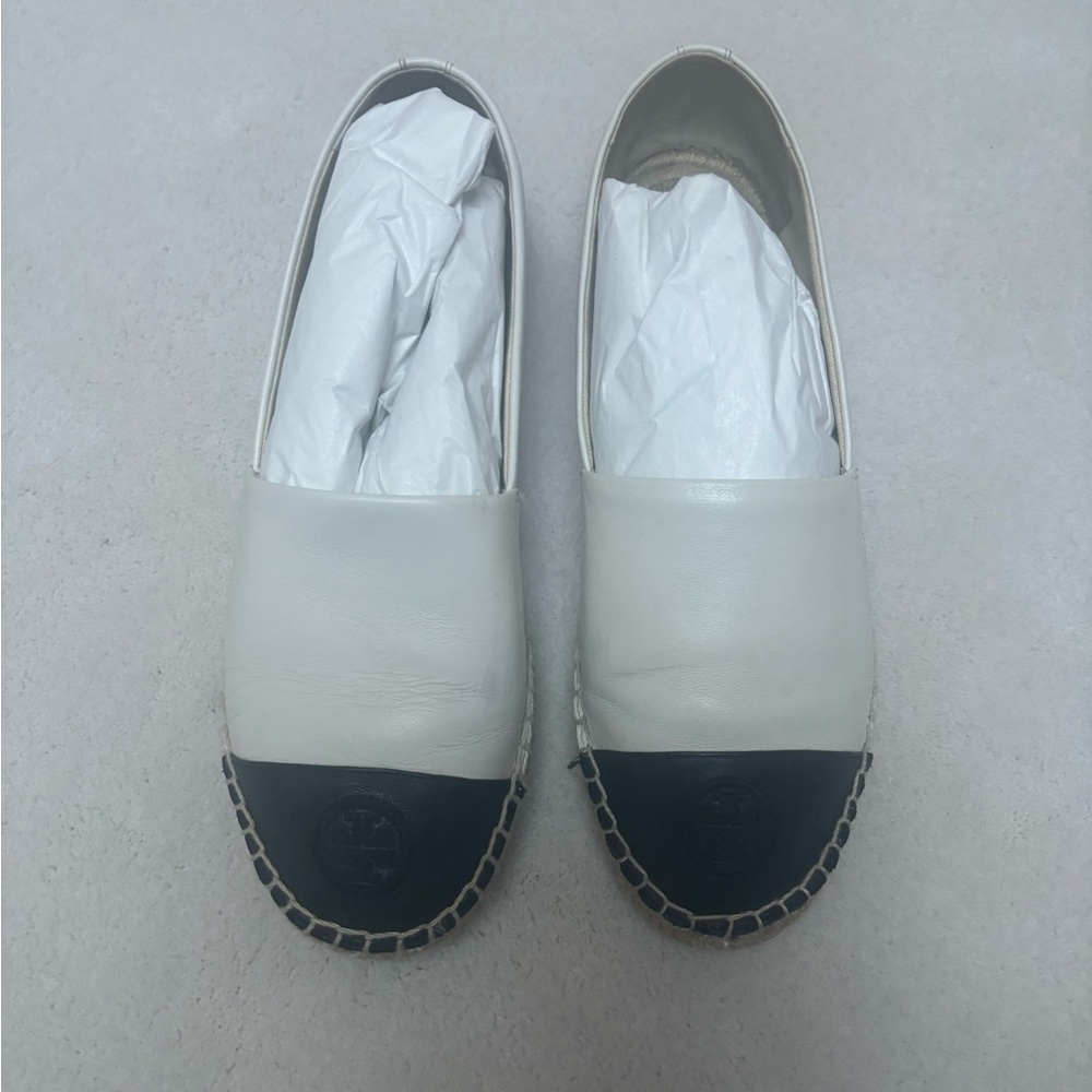 ✨Rare✨ Tory Burch Colorblock Leather Espadrilles in White & Black